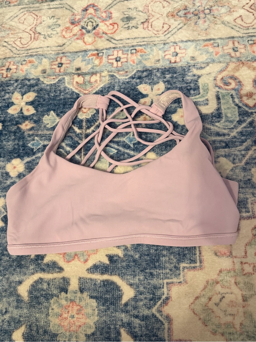 Lululemon Free to Be Bra Size 6